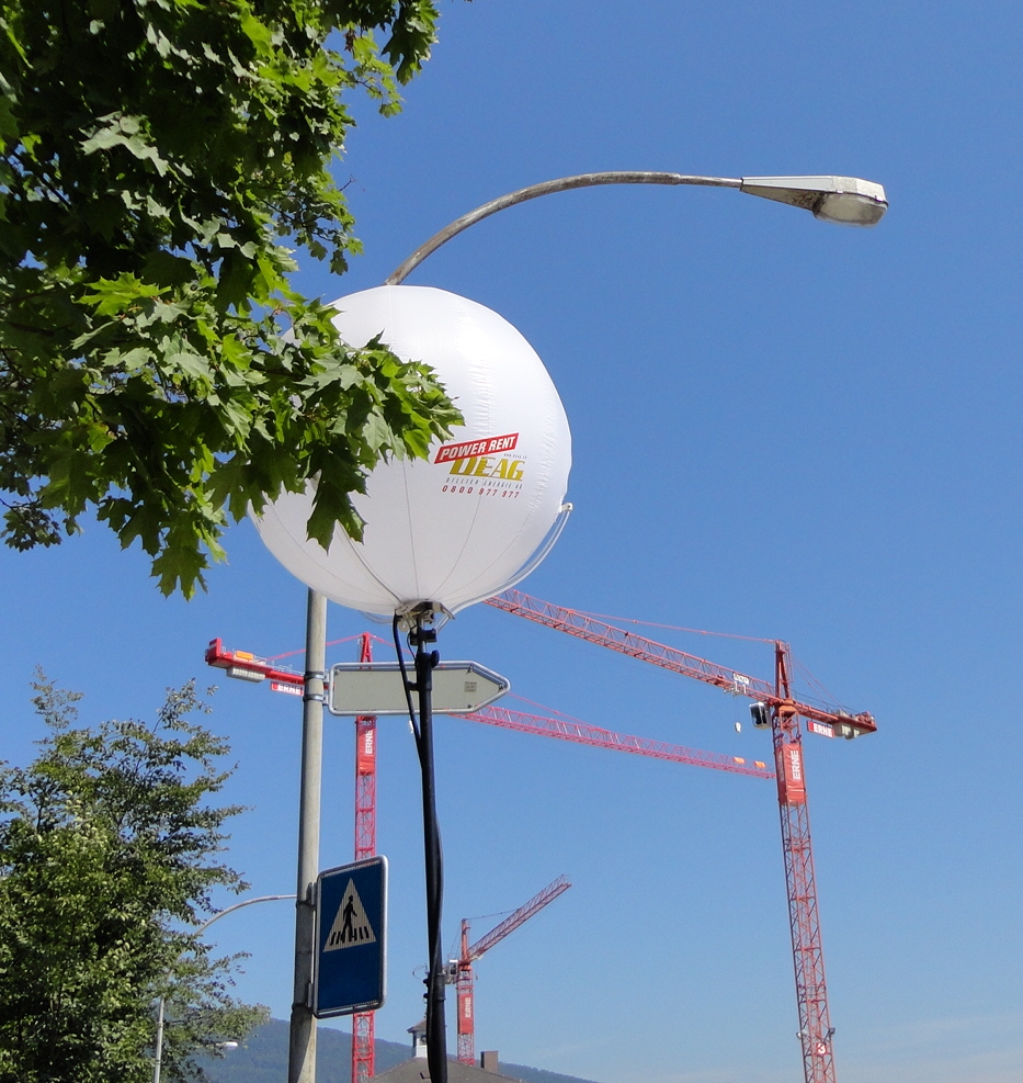 Olten_Leuchtballon_DEAG